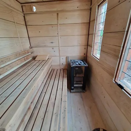 아파트 In Paradise Garden *