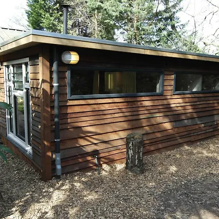 In Paradise Garden Velden