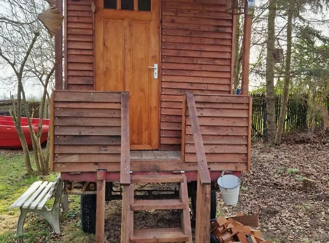 In Paradise Garden Velden