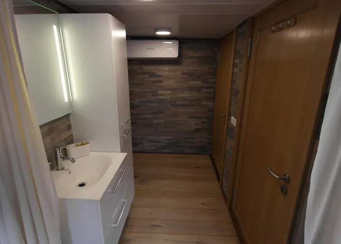 In Paradise Garden דירה Velden